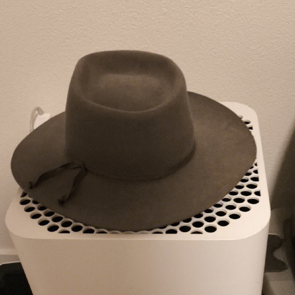 Akubra Black Hat with Cream Lining